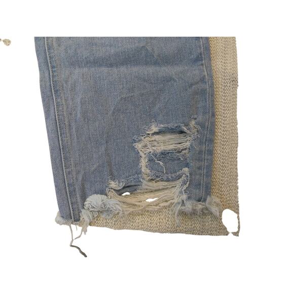 Flying Monkey Women's Distressed Mom Jeans Light Wash Straight Leg Size 30 Denim - Picture 5 of 7